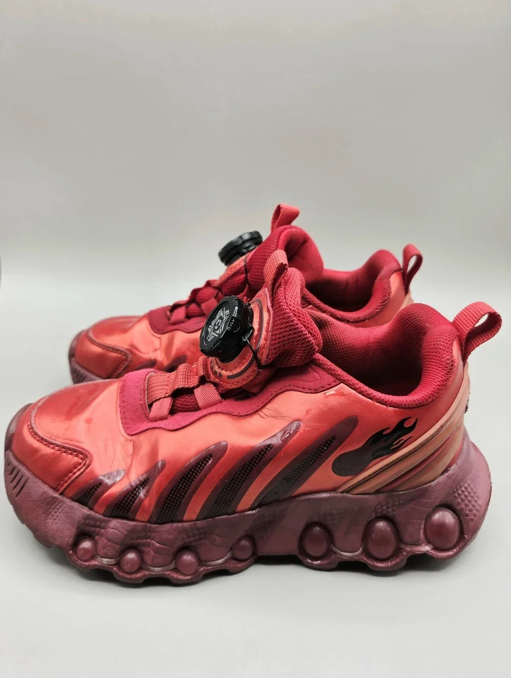 Nike metallic red